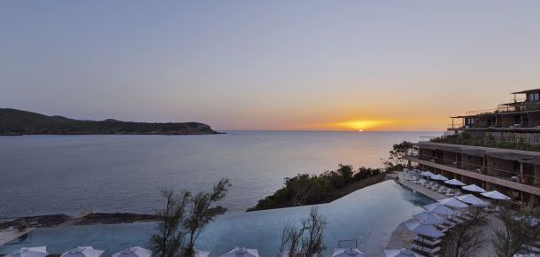Six Senses Ibiza presenta una nueva dimensión de la hospitalidad en la isla balear las cuatro estaciones del año